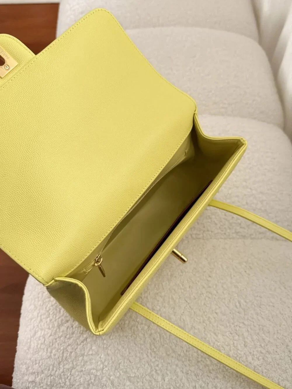 Classic CHANEL Bags: A Stylish and Versatile Choice for Elegance